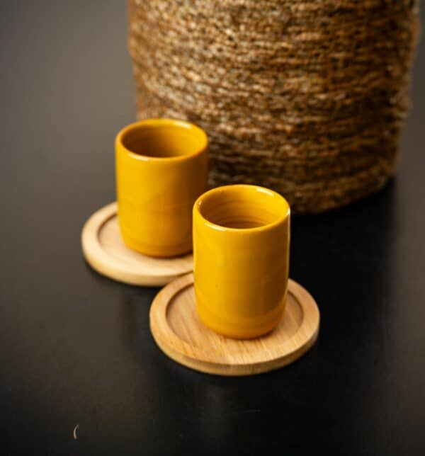 Tasse en terre cuite